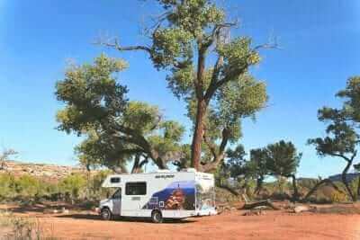 USA - Utah - Blanding - Camping - Cruise America