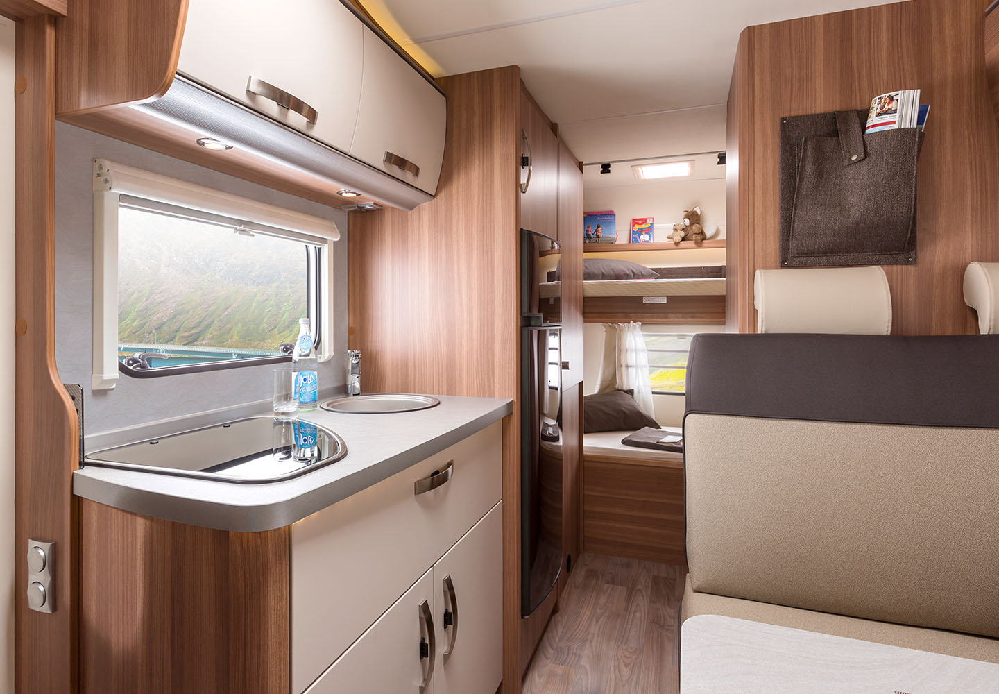Apollo Family Voyager indvendig