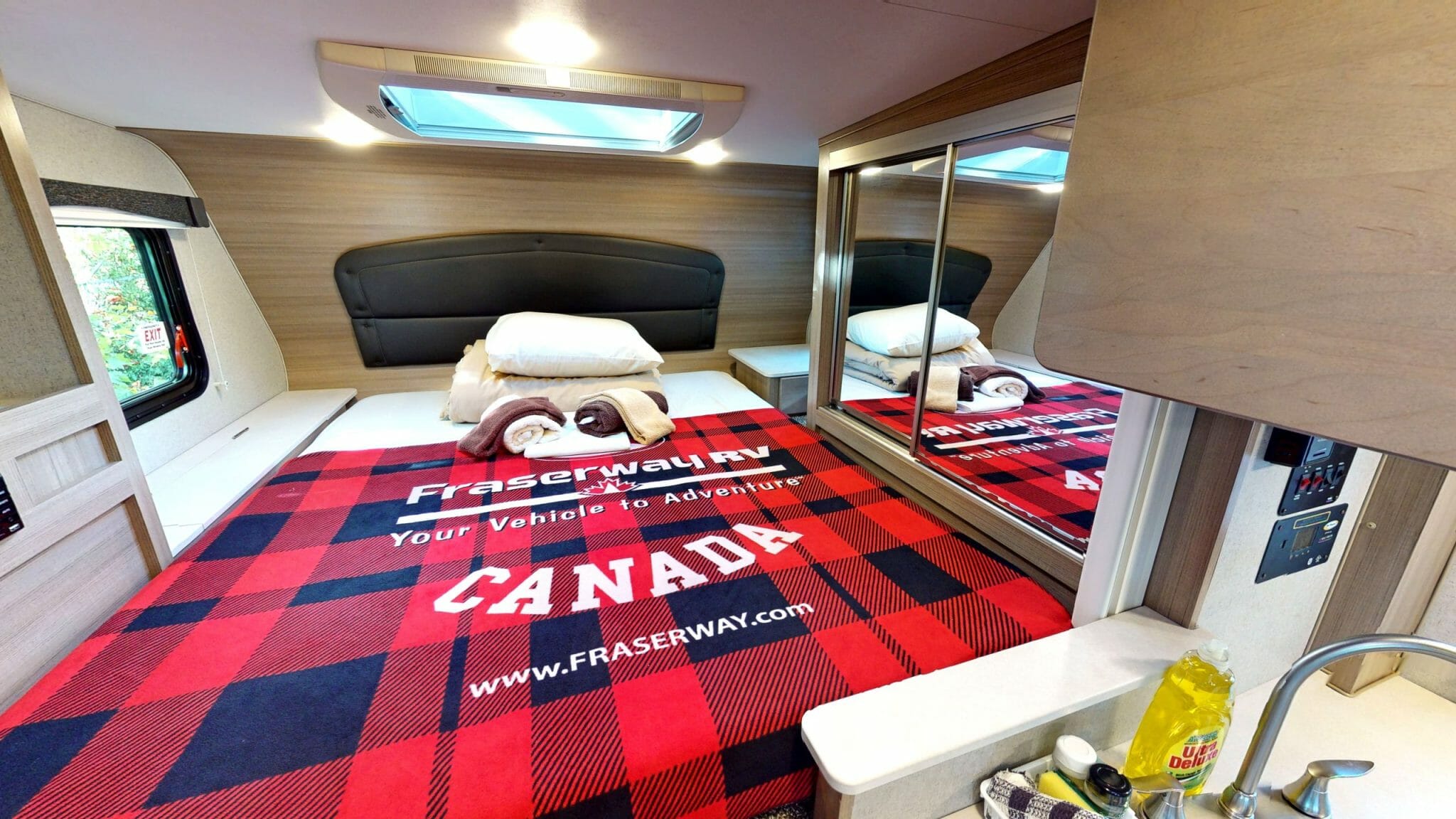 Truck Dejlig dobbeltseng i Camper Slide Dinette (8)